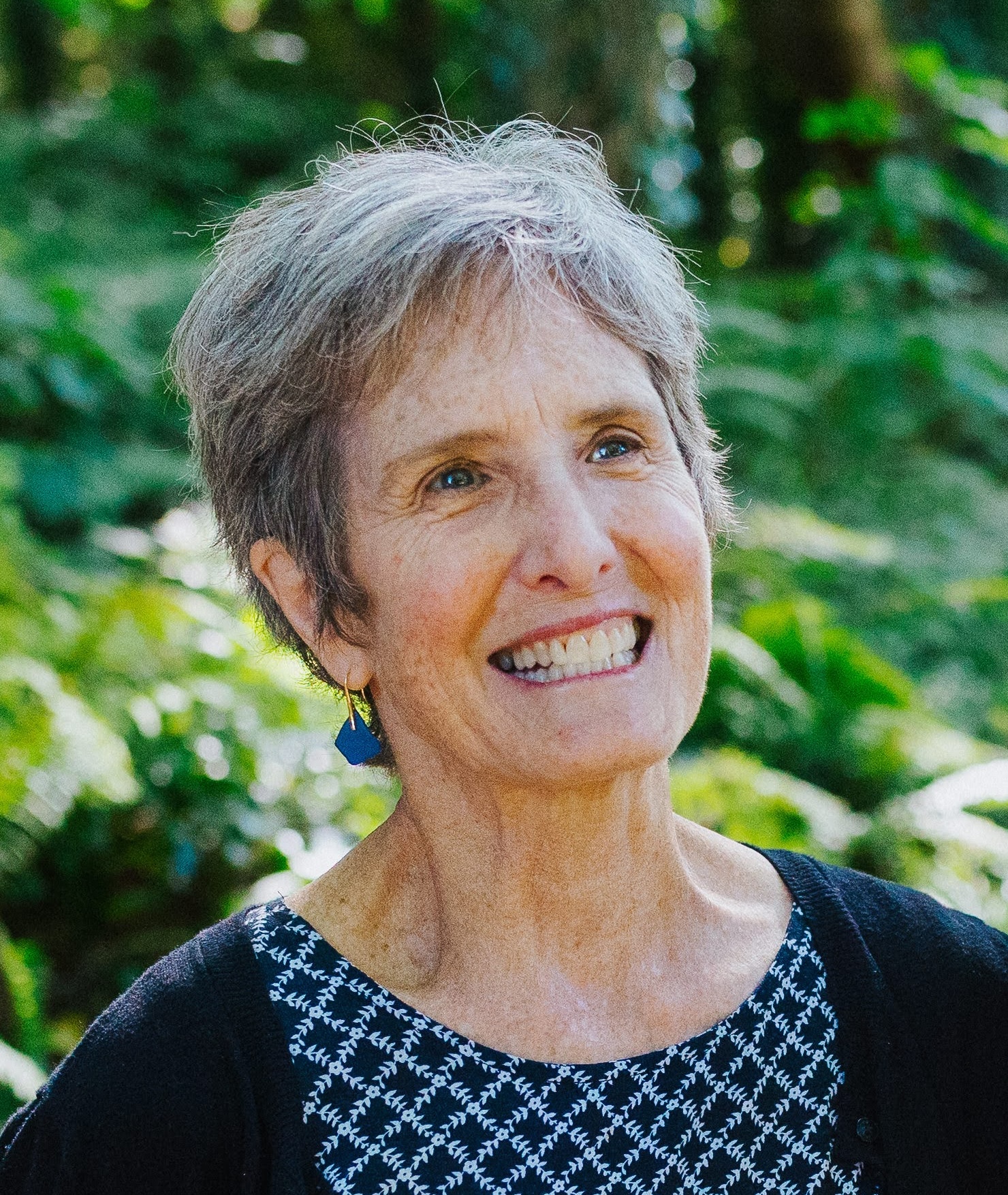 Roxanne Hood Lyons